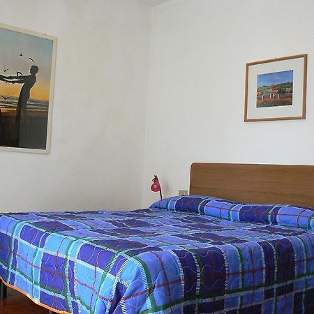 Villa Rosy Lignano Sabbiadoro Exteriör bild